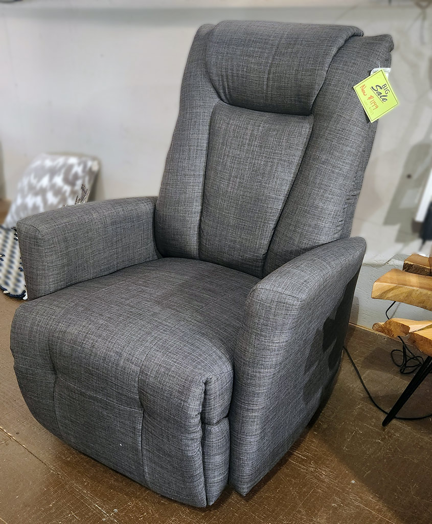 L0512 Recliner Chair | Heritage House Interiors